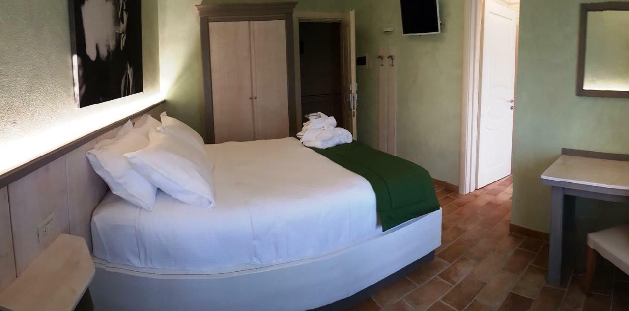 Hotel Locanda Dolce Vita Сан-Дона-ди-Пьяве Экстерьер фото